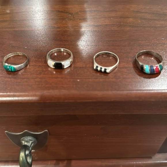 Sterling and semi precious rings. Lot of four rings. - Picture 7 of 7
